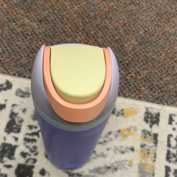 Stylish Purple Flip-Top Owala Water Bottle - Picture 9 of 10